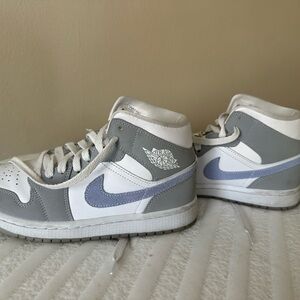Nike Air Jordan Wolf Grey Aluminum Midrise Sneakers